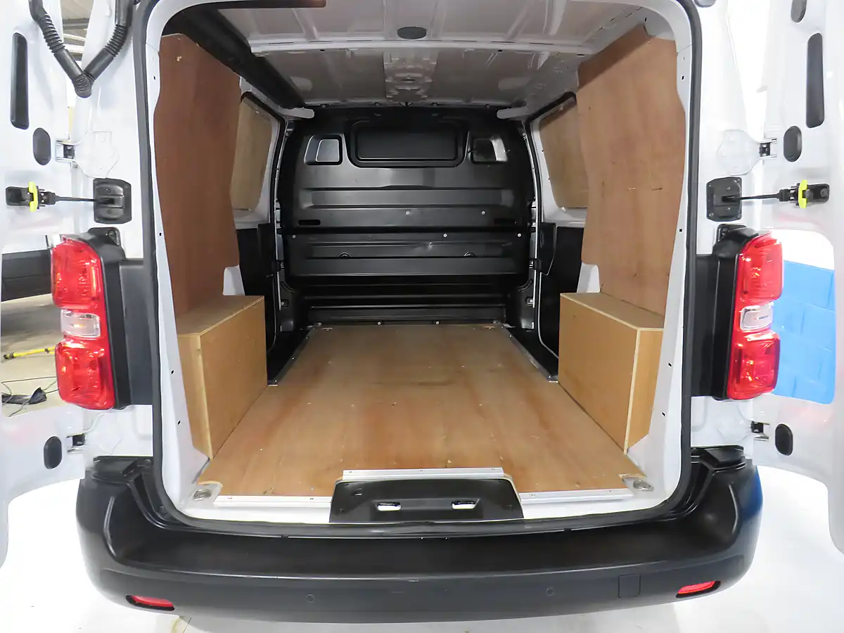 Used 2023 Vauxhall Vivaro F2900 Prime L1H1 White - Interior and Exterior details 3
