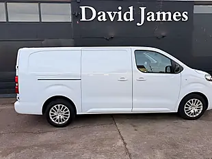 Used 2023 Vauxhall Vivaro F2900 Professional S/S White - Interior and Exterior details 8