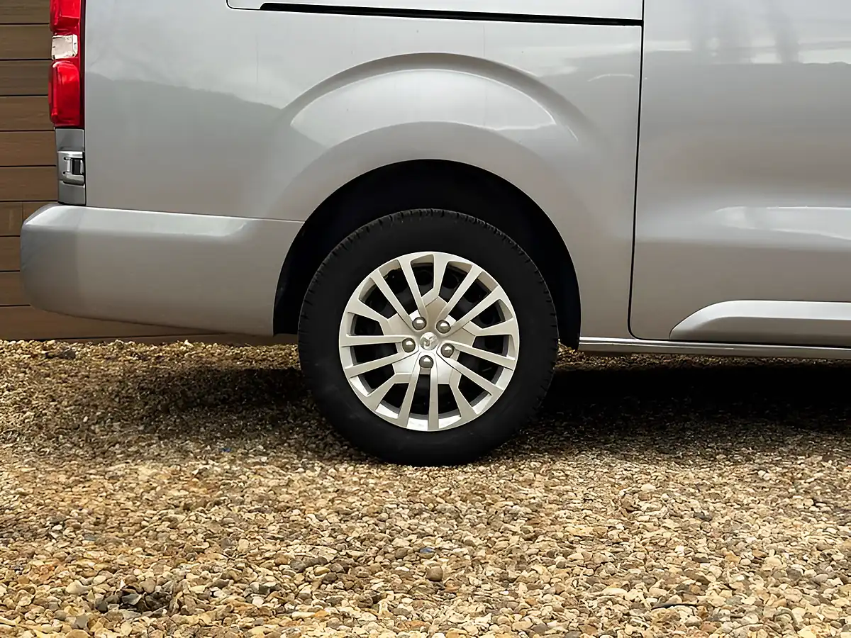 Used 2023 Vauxhall Vivaro F3100 Pro Grey - Interior and Exterior details 11