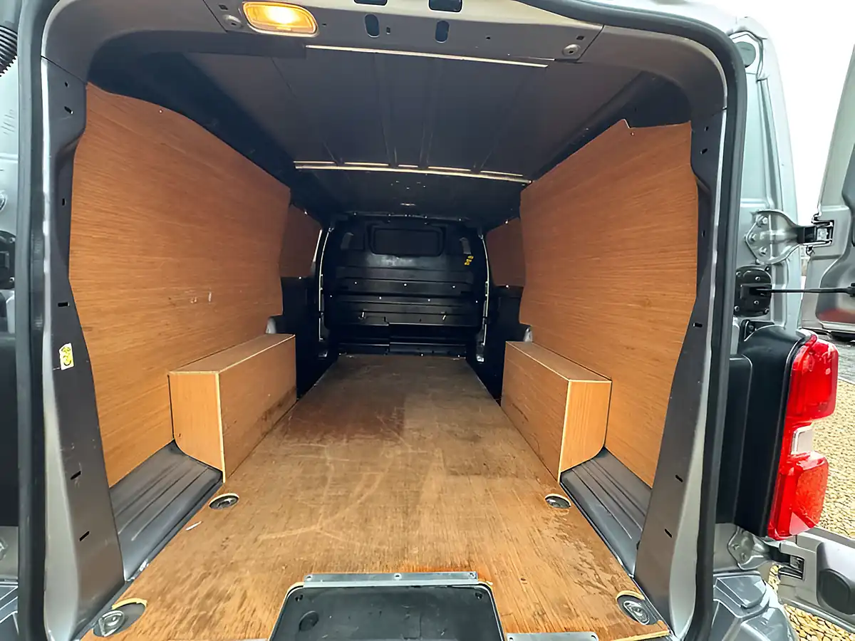 Used 2023 Vauxhall Vivaro F3100 Pro Grey - Interior and Exterior details 5