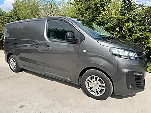 Used 2023 Vauxhall Vivaro - Interior and Exterior details 9