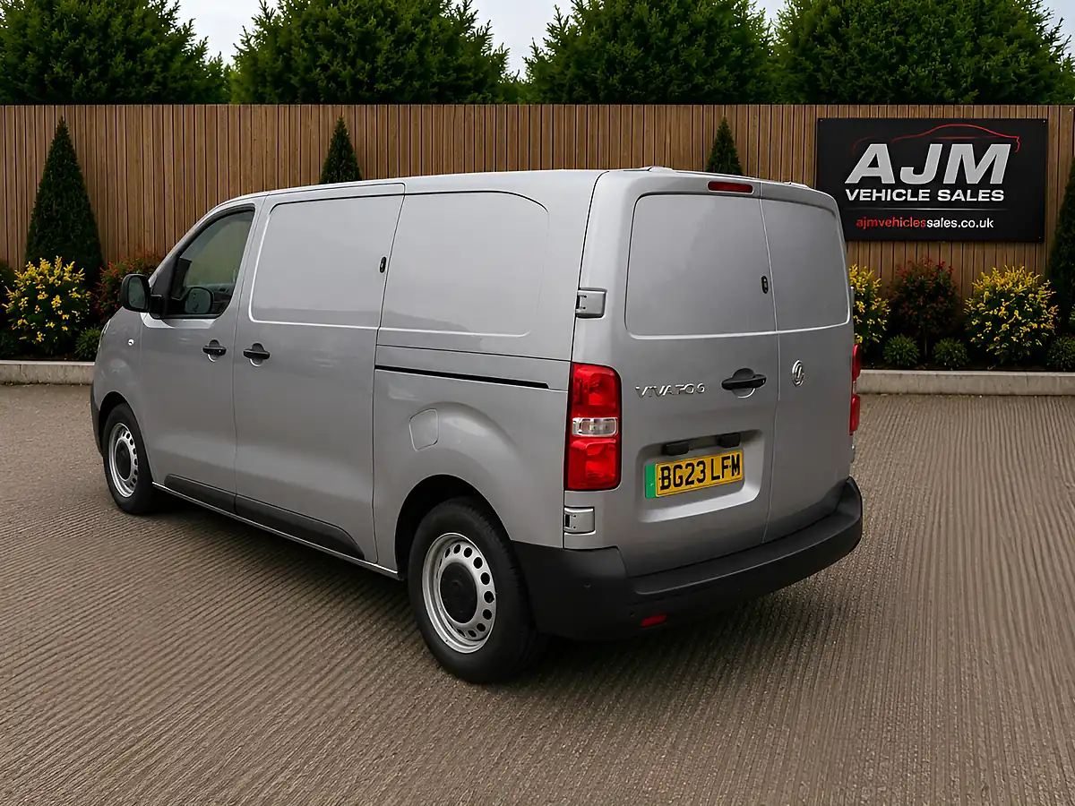 Used 2023 Vauxhall Vivaro L1H1 F3100 Prime Grey - Interior and Exterior details 6