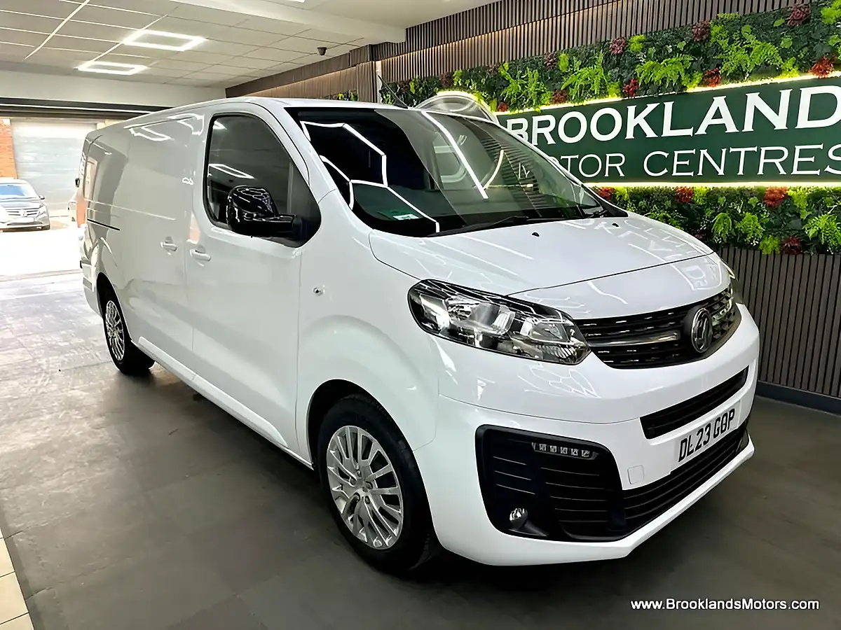 Used 2023 Vauxhall Vivaro L2H1 F2900 Pro S/S White - Interior and Exterior details 3