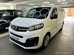 Used 2023 Vauxhall Vivaro L2H1 F2900 Pro S/S White - Interior and Exterior details 5