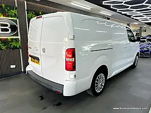 Used 2023 Vauxhall Vivaro L2H1 F2900 Pro S/S White - Interior and Exterior details 7