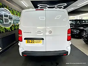 Used 2023 Vauxhall Vivaro L2H1 F2900 Pro S/S White - Interior and Exterior details 8