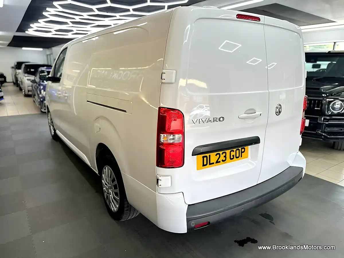 Used 2023 Vauxhall Vivaro L2H1 F2900 Pro S/S White - Interior and Exterior details 9