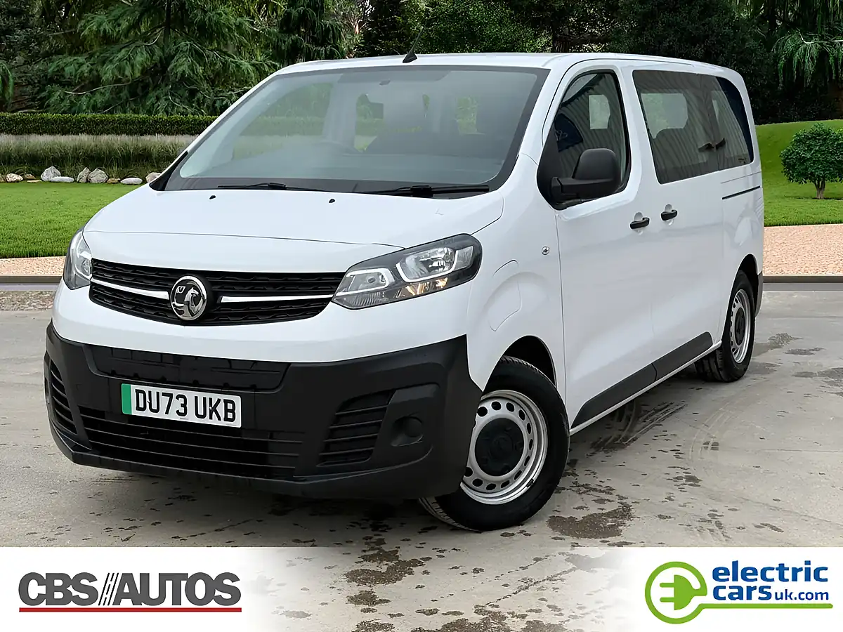 Used 2023 Vauxhall Vivaro Life Electric Combi White - Front View