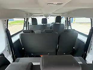 Used 2023 Vauxhall Vivaro Life Electric Combi White - Interior and Exterior details 13