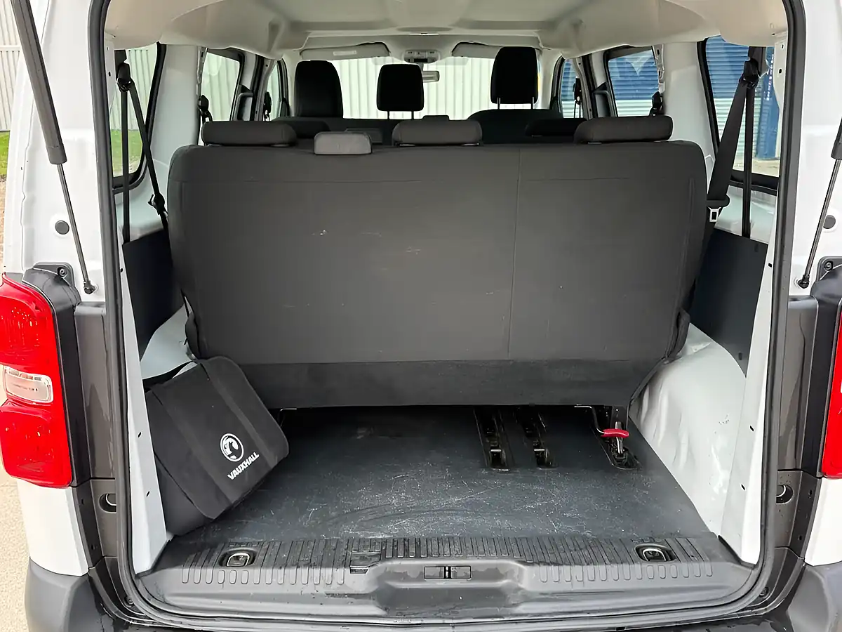 Used 2023 Vauxhall Vivaro Life Electric Combi White - Interior and Exterior details 14