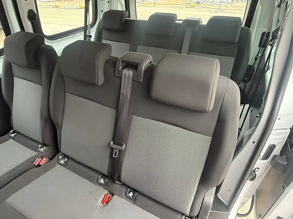 Used 2023 Vauxhall Vivaro Life Electric Combi White - Interior and Exterior details 15