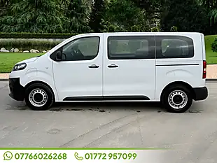 Used 2023 Vauxhall Vivaro Life Electric Combi White - Interior and Exterior details 3