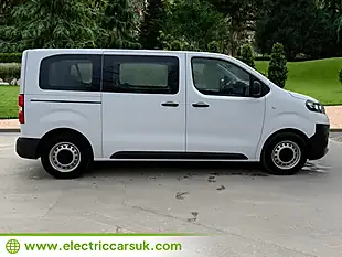 Used 2023 Vauxhall Vivaro Life Electric Combi White - Interior and Exterior details 4