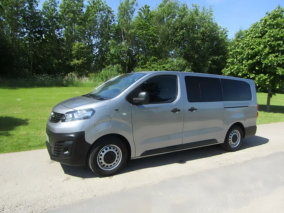 Used 2023 Vauxhall Vivaro Life Grey - Interior and Exterior details 3