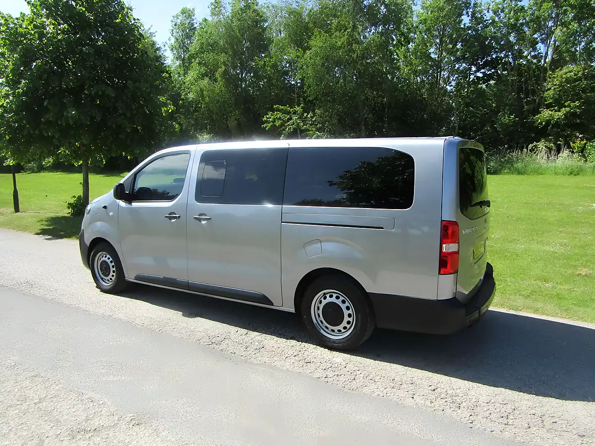 Used 2023 Vauxhall Vivaro Life Grey - Interior and Exterior details 4