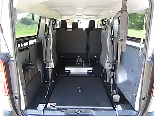 Used 2023 Vauxhall Vivaro Life Grey - Interior and Exterior details 7