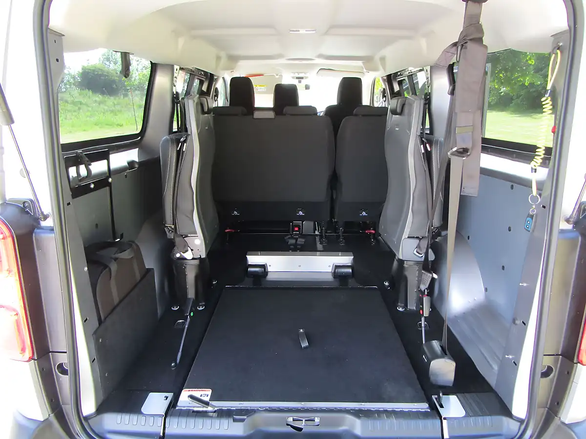 Used 2023 Vauxhall Vivaro Life Grey - Interior and Exterior details 7
