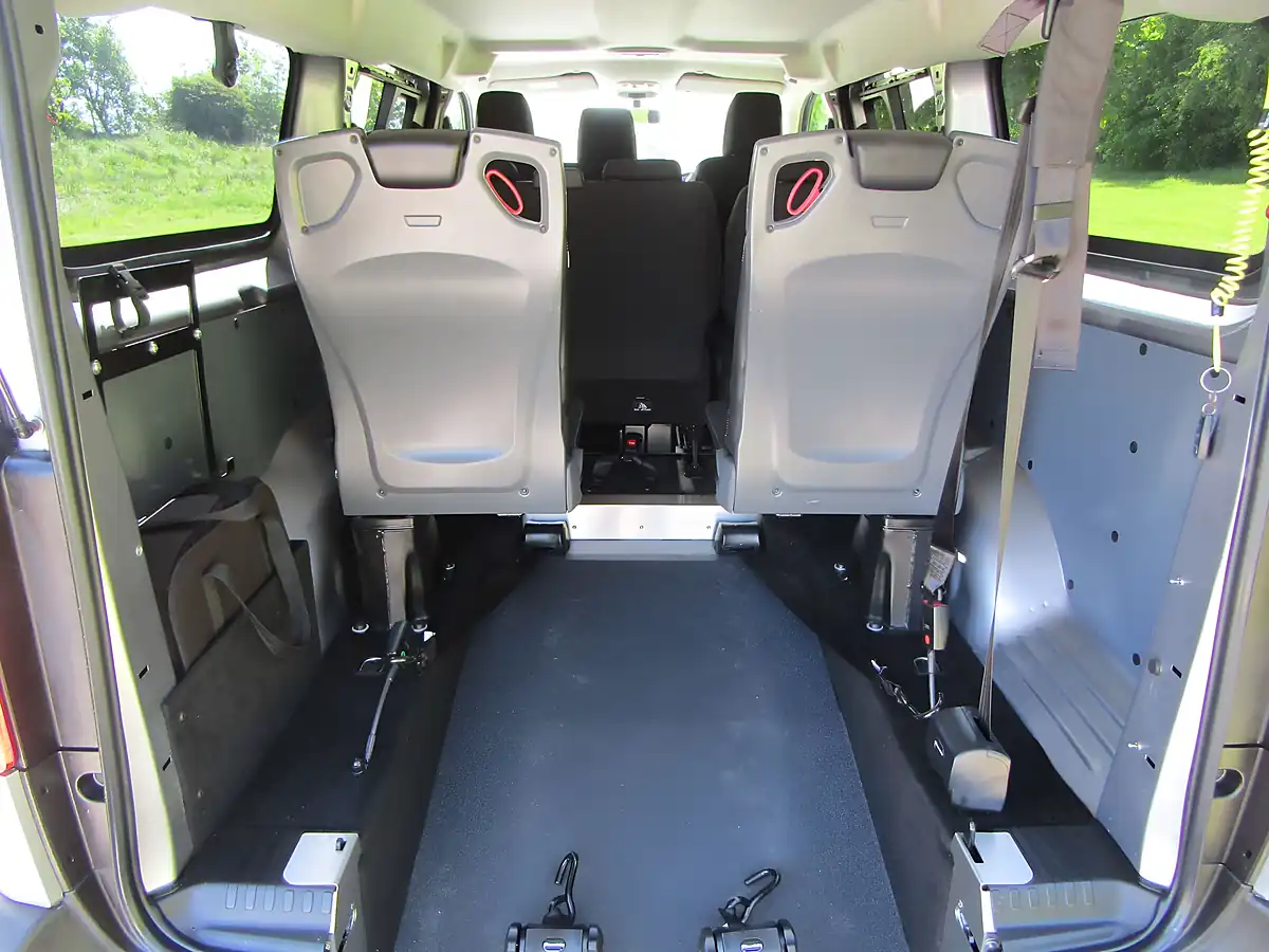 Used 2023 Vauxhall Vivaro Life Grey - Interior and Exterior details 8