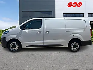 Used 2023 Vauxhall Vivaro Prime Kaolin White - Interior and Exterior details 5