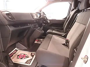 Used 2023 Vauxhall Vivaro Prime L1H1 White - Interior and Exterior details 11