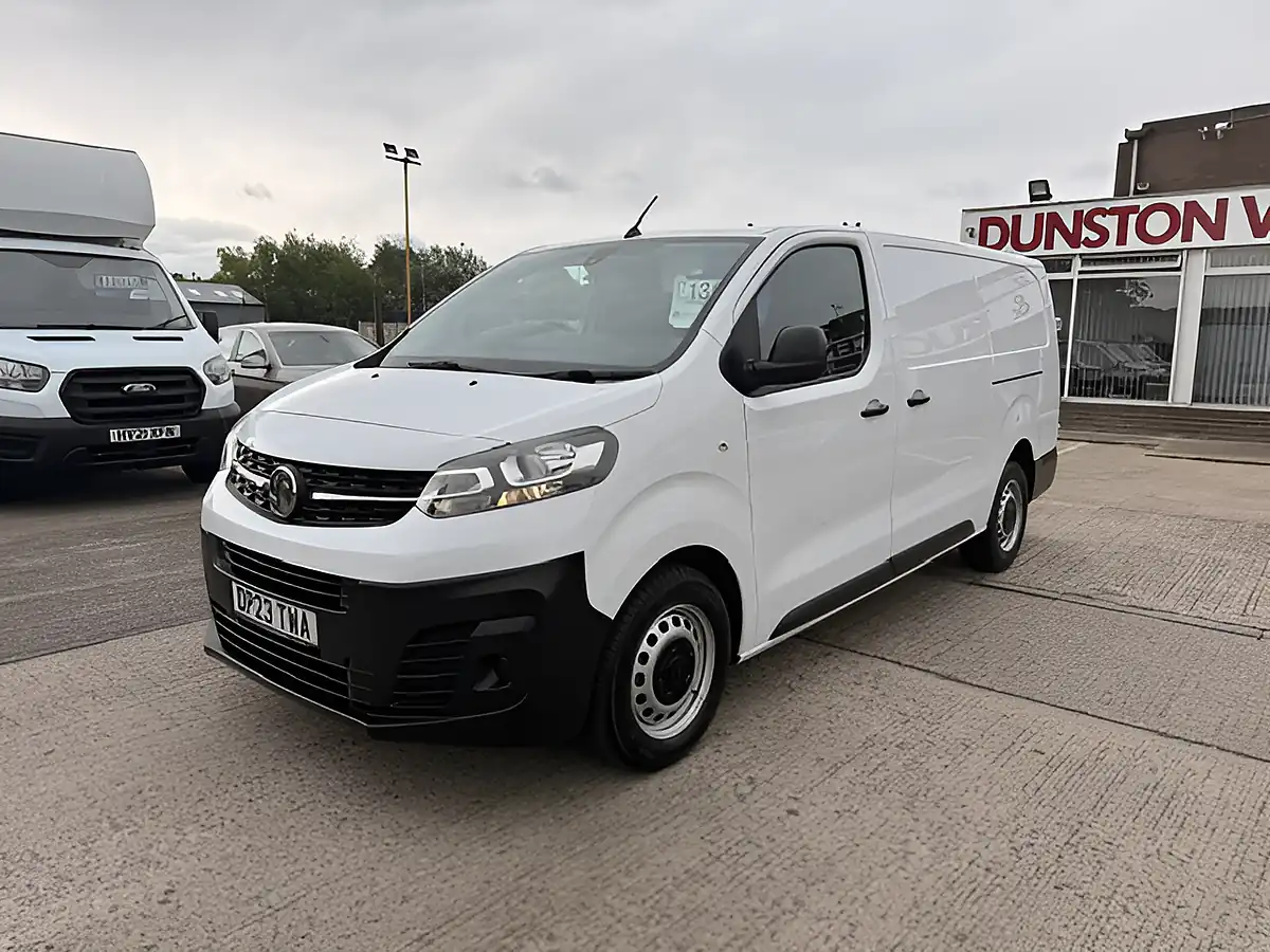 Used 2023 Vauxhall Vivaro Prime L2 H1 Lwb - Interior and Exterior details 10