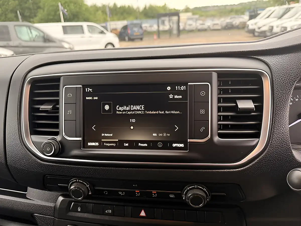 Used 2023 Vauxhall Vivaro Prime L2 H1 Lwb - Interior and Exterior details 19