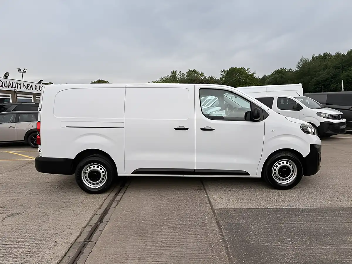 Used 2023 Vauxhall Vivaro Prime L2 H1 Lwb - Interior and Exterior details 2