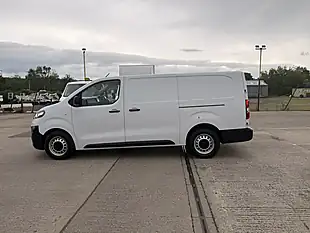 Used 2023 Vauxhall Vivaro Prime L2 H1 Lwb - Interior and Exterior details 8