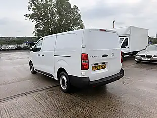Used 2023 Vauxhall Vivaro Prime L2 H1 Lwb White - Interior and Exterior details 7