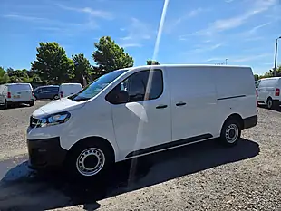 Used 2023 Vauxhall Vivaro Prime L2 H1 White - Interior and Exterior details 10