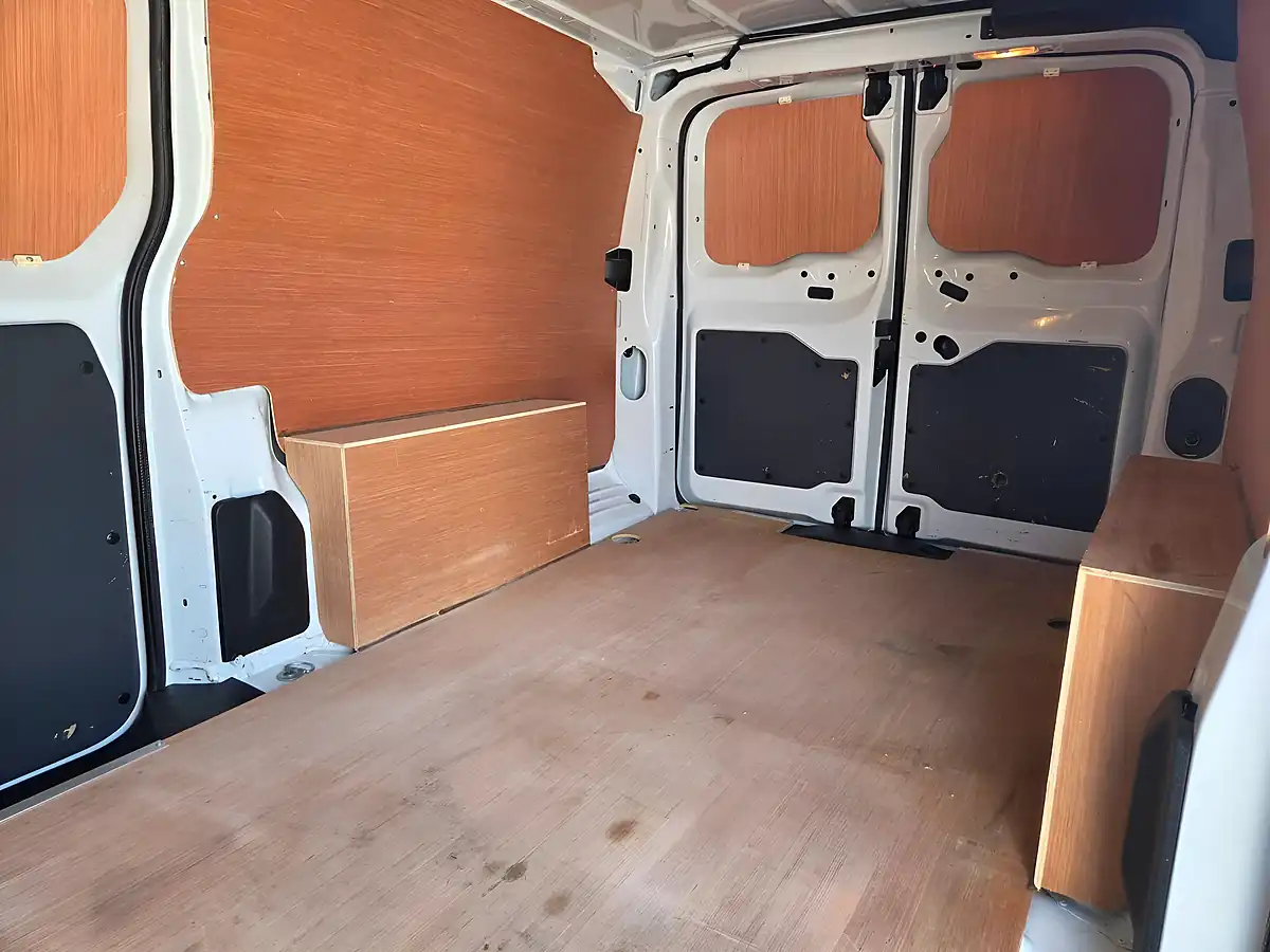 Used 2023 Vauxhall Vivaro Prime L2 H1 White - Interior and Exterior details 14