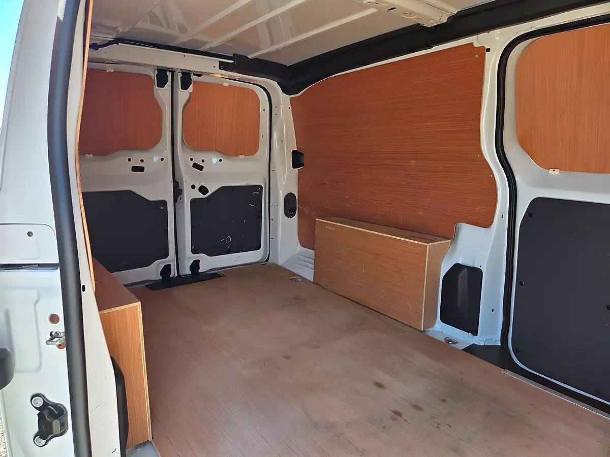 Used 2023 Vauxhall Vivaro Prime L2 H1 White - Interior and Exterior details 6