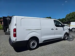 Used 2023 Vauxhall Vivaro Prime L2 H1 White - Interior and Exterior details 7