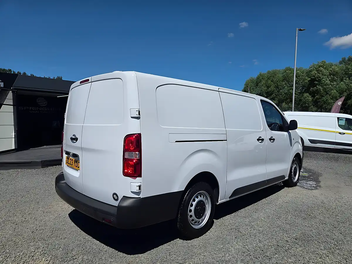 Used 2023 Vauxhall Vivaro Prime L2 H1 White - Interior and Exterior details 8