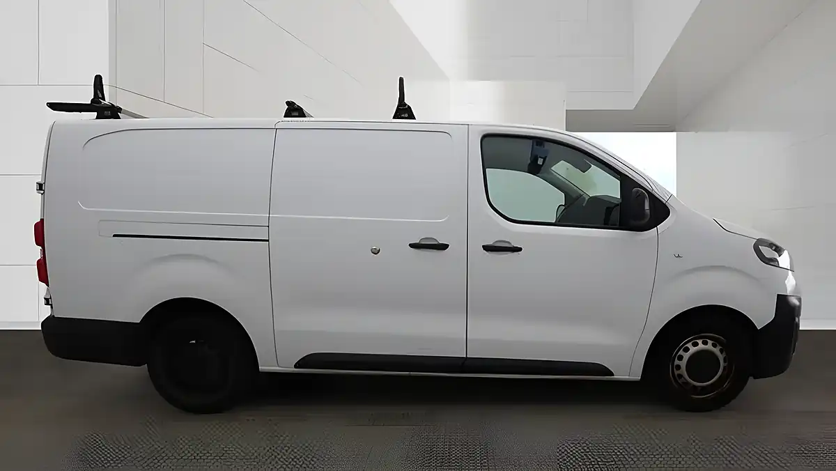 Used 2023 Vauxhall Vivaro Prime L2 H1 White - Interior and Exterior details 5