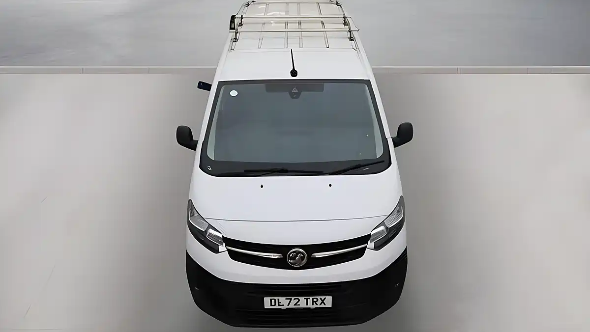 Used 2023 Vauxhall Vivaro Prime L2 H1 White - Interior and Exterior details 7