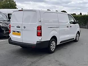 Used 2023 Vauxhall Vivaro Prime L2H1 Kaolin White - Interior and Exterior details 11