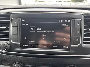 Used 2023 Vauxhall Vivaro Prime L2H1 Kaolin White - Interior and Exterior details 16