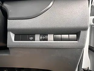 Used 2023 Vauxhall Vivaro Prime L2H1 Kaolin White - Interior and Exterior details 19