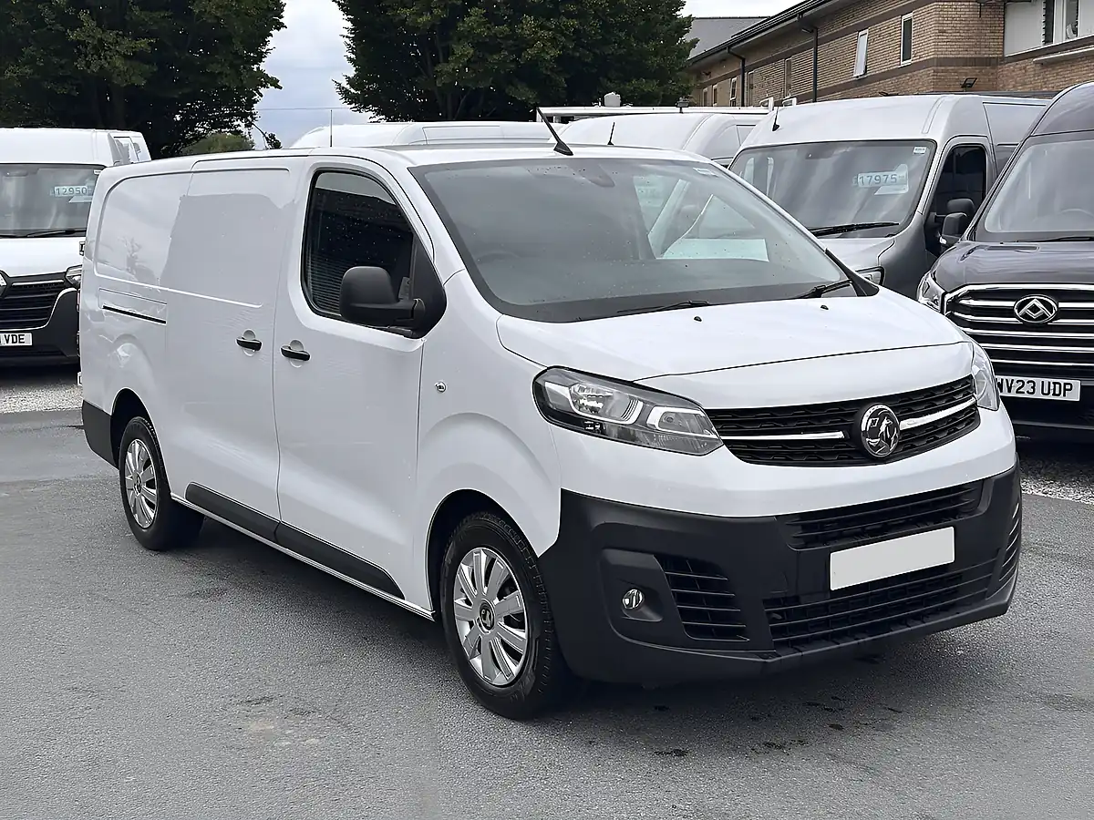 Used 2023 Vauxhall Vivaro Prime L2H1 Kaolin White - Interior and Exterior details 6