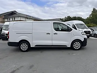 Used 2023 Vauxhall Vivaro Prime L2H1 Kaolin White - Interior and Exterior details 8