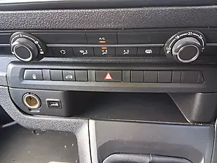 Used 2023 Vauxhall Vivaro Prime Panel Van Grey - Interior and Exterior details 13