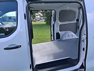Used 2023 Vauxhall Vivaro Prime White - Interior and Exterior details 11