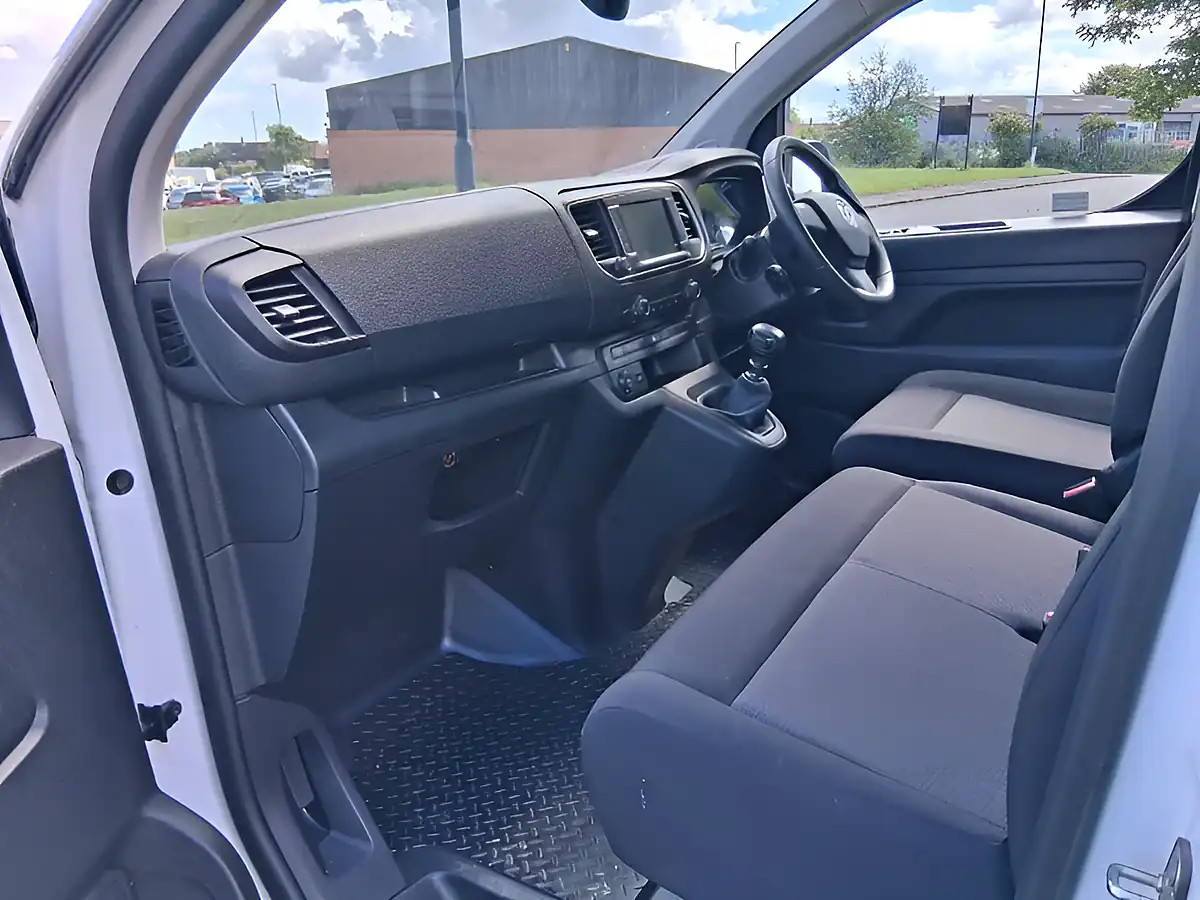 Used 2023 Vauxhall Vivaro Prime White - Interior and Exterior details 13