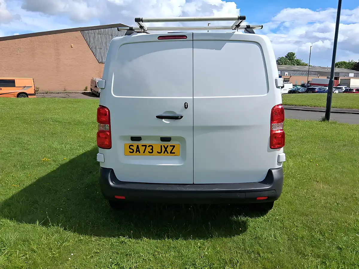 Used 2023 Vauxhall Vivaro Prime White - Interior and Exterior details 4