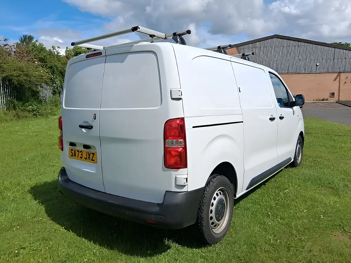 Used 2023 Vauxhall Vivaro Prime White - Interior and Exterior details 5