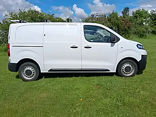 Used 2023 Vauxhall Vivaro Prime White - Interior and Exterior details 6