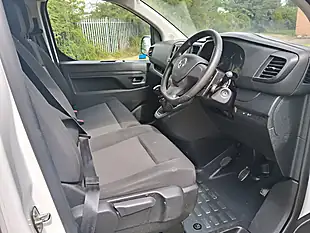 Used 2023 Vauxhall Vivaro Prime White - Interior and Exterior details 12