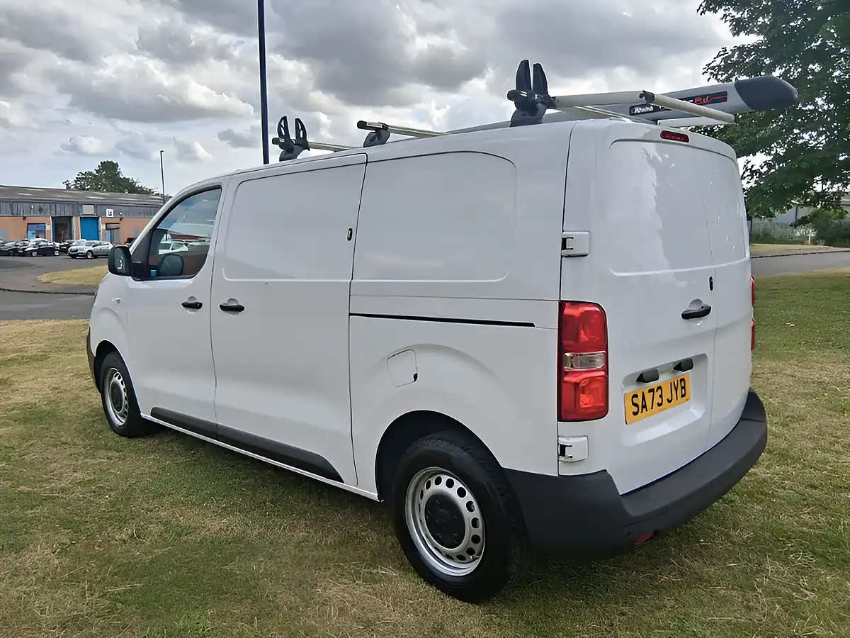Used 2023 Vauxhall Vivaro Prime White - Interior and Exterior details 3