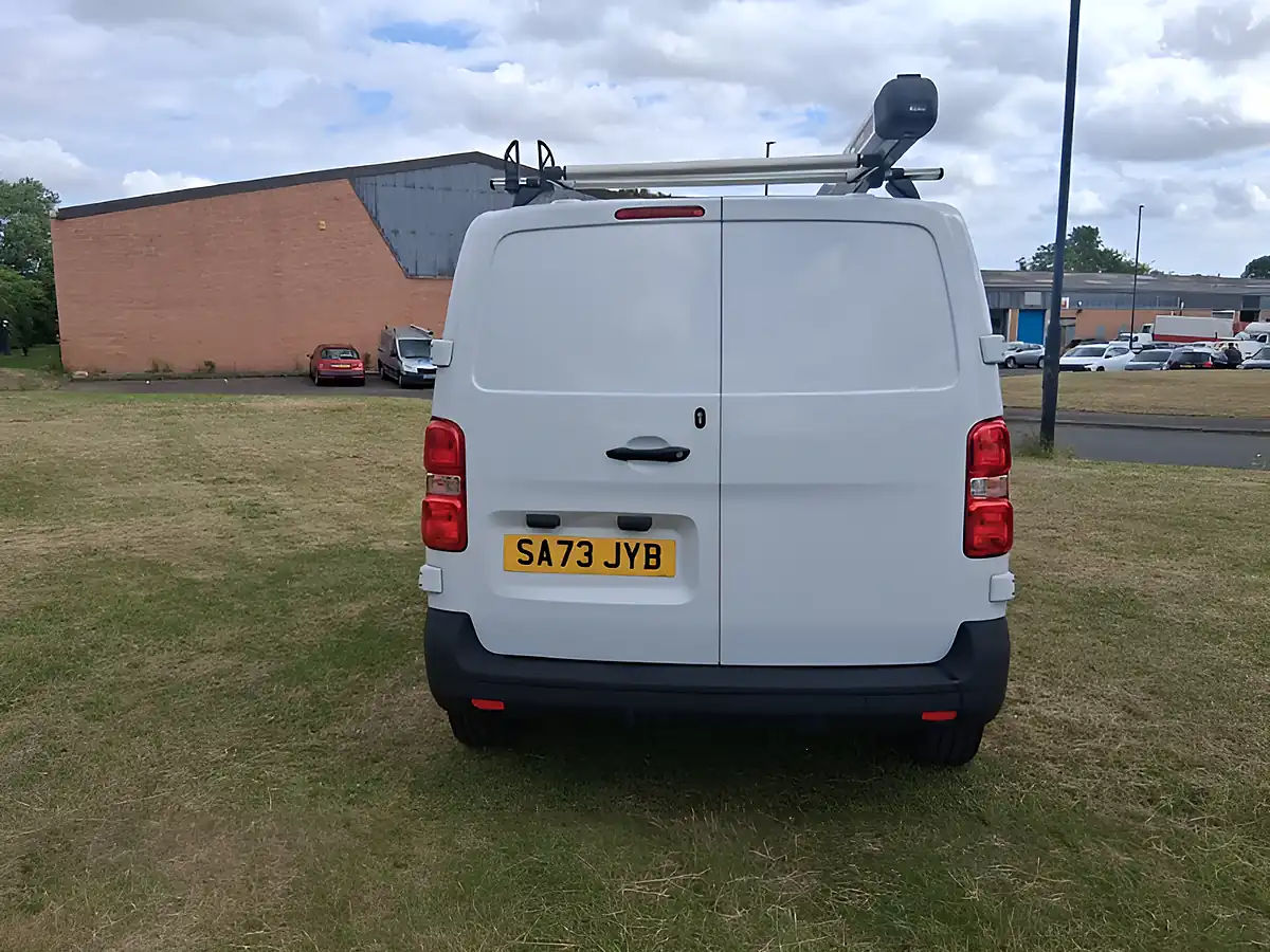 Used 2023 Vauxhall Vivaro Prime White - Interior and Exterior details 4